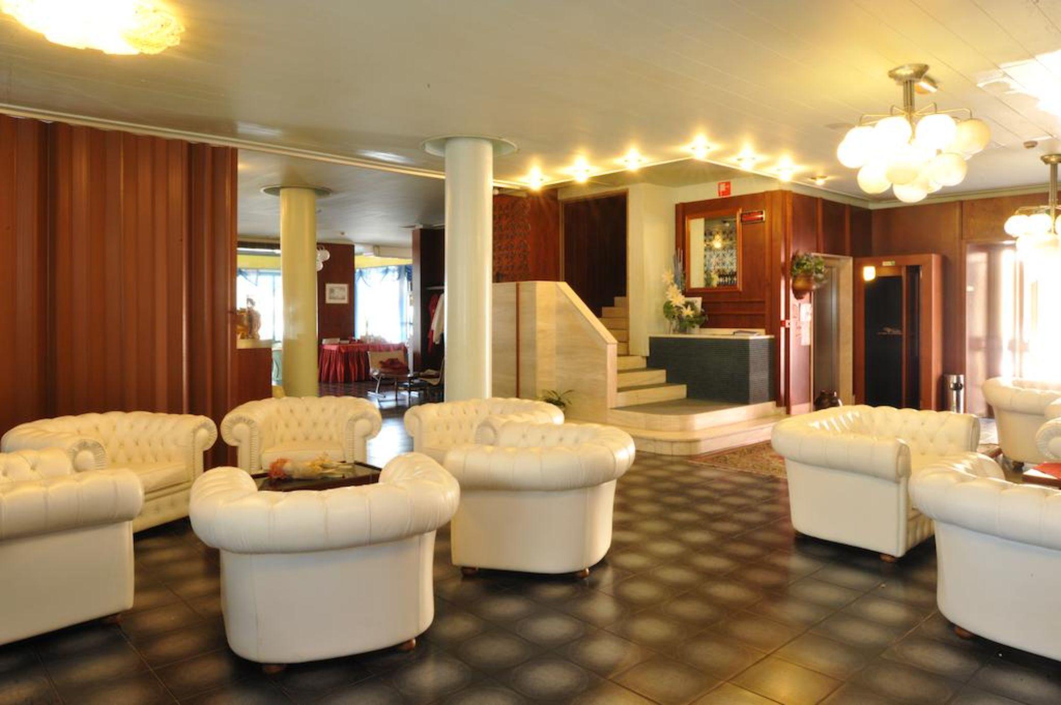 Hotel Malcesine Bagian luar foto