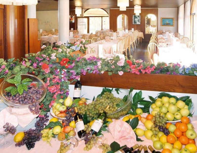 Hotel Malcesine Bagian luar foto