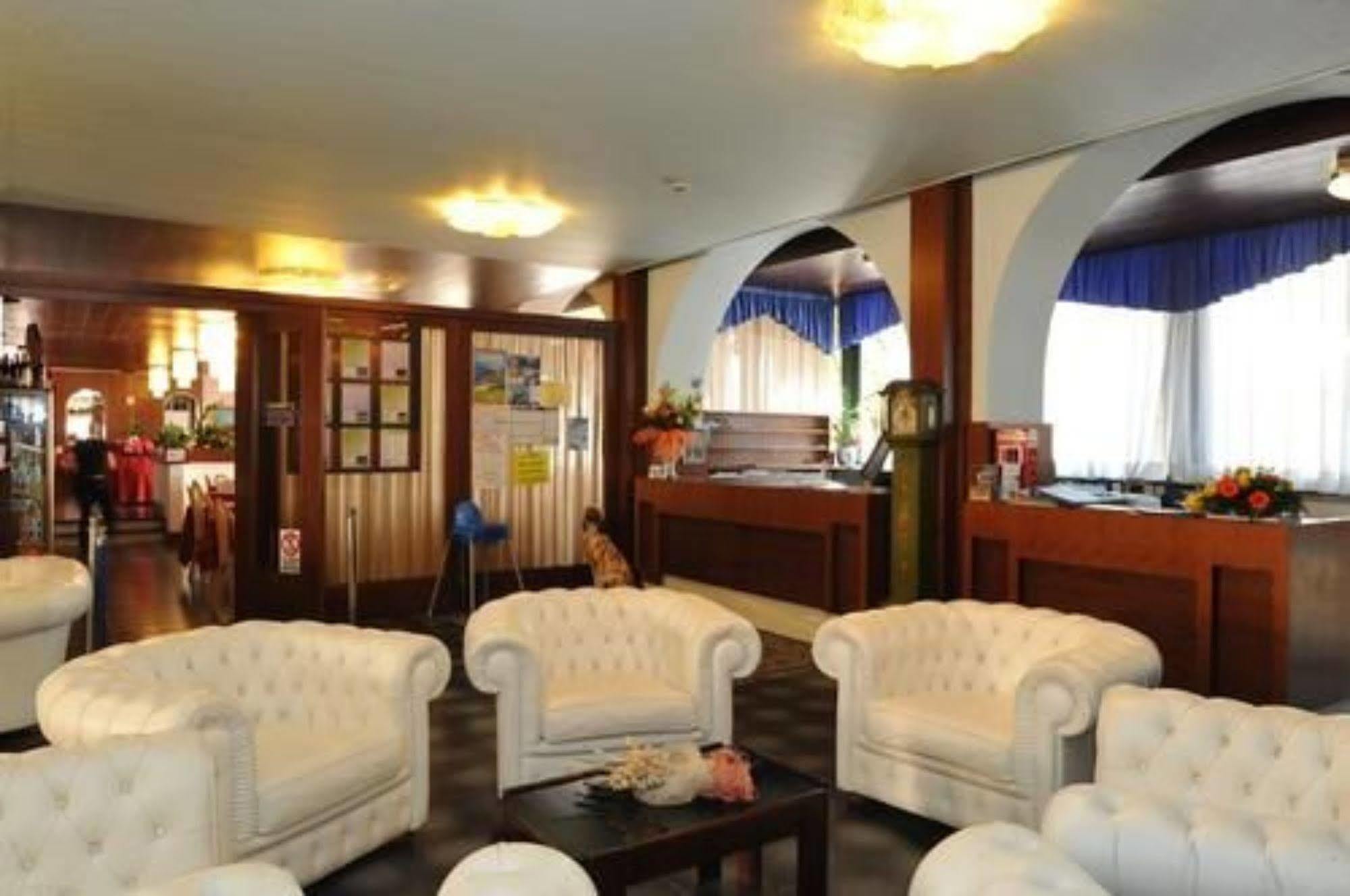 Hotel Malcesine Bagian luar foto